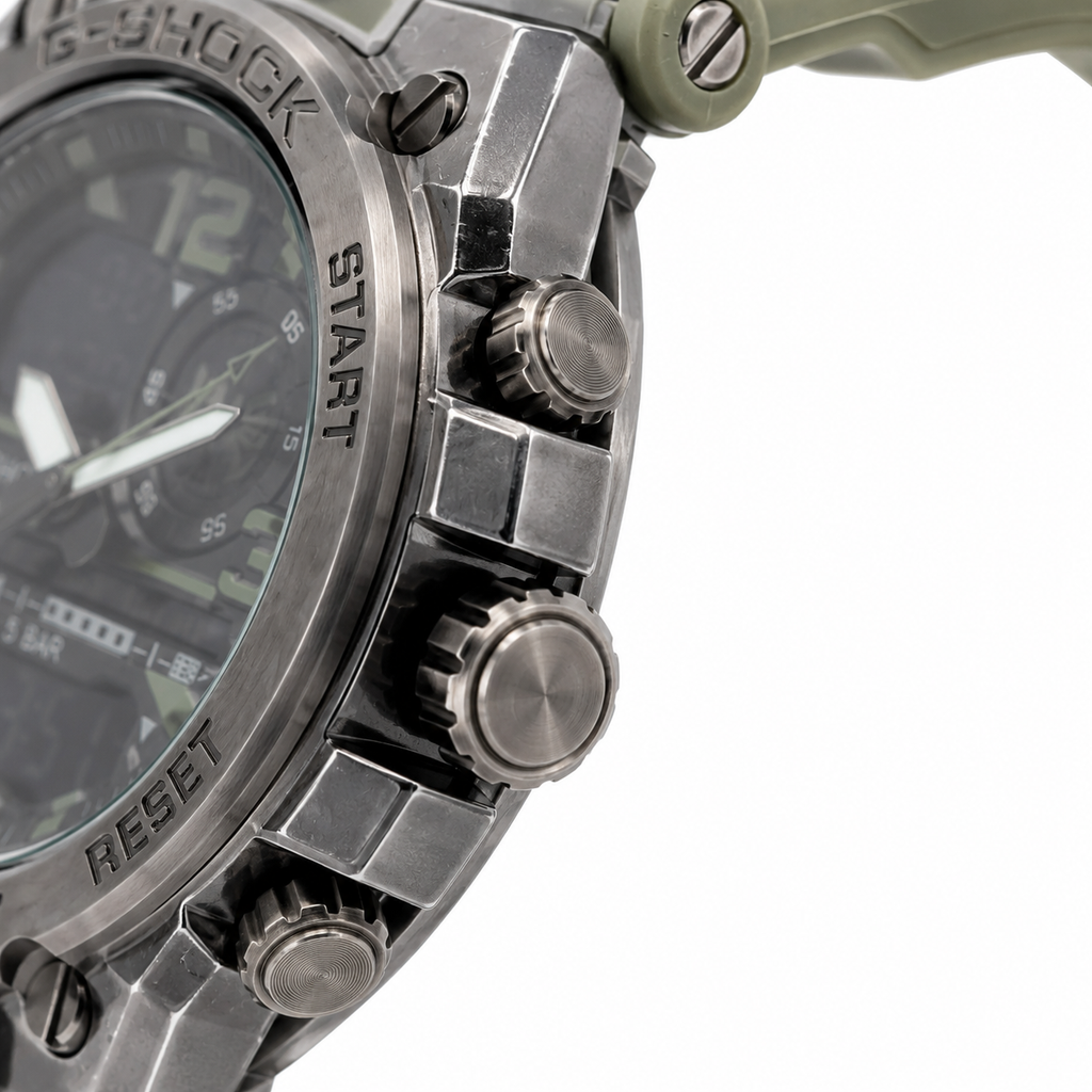 Ultimate Tactical Sports Watch | Dual-Display (Analog-Digital)